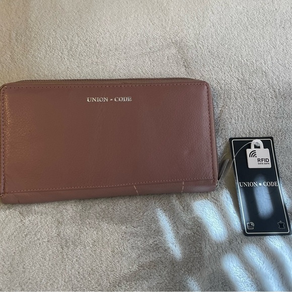 Dusty Rose Pink Leather Union Code Zip Around Wallet NWT - Picture 2 of 5